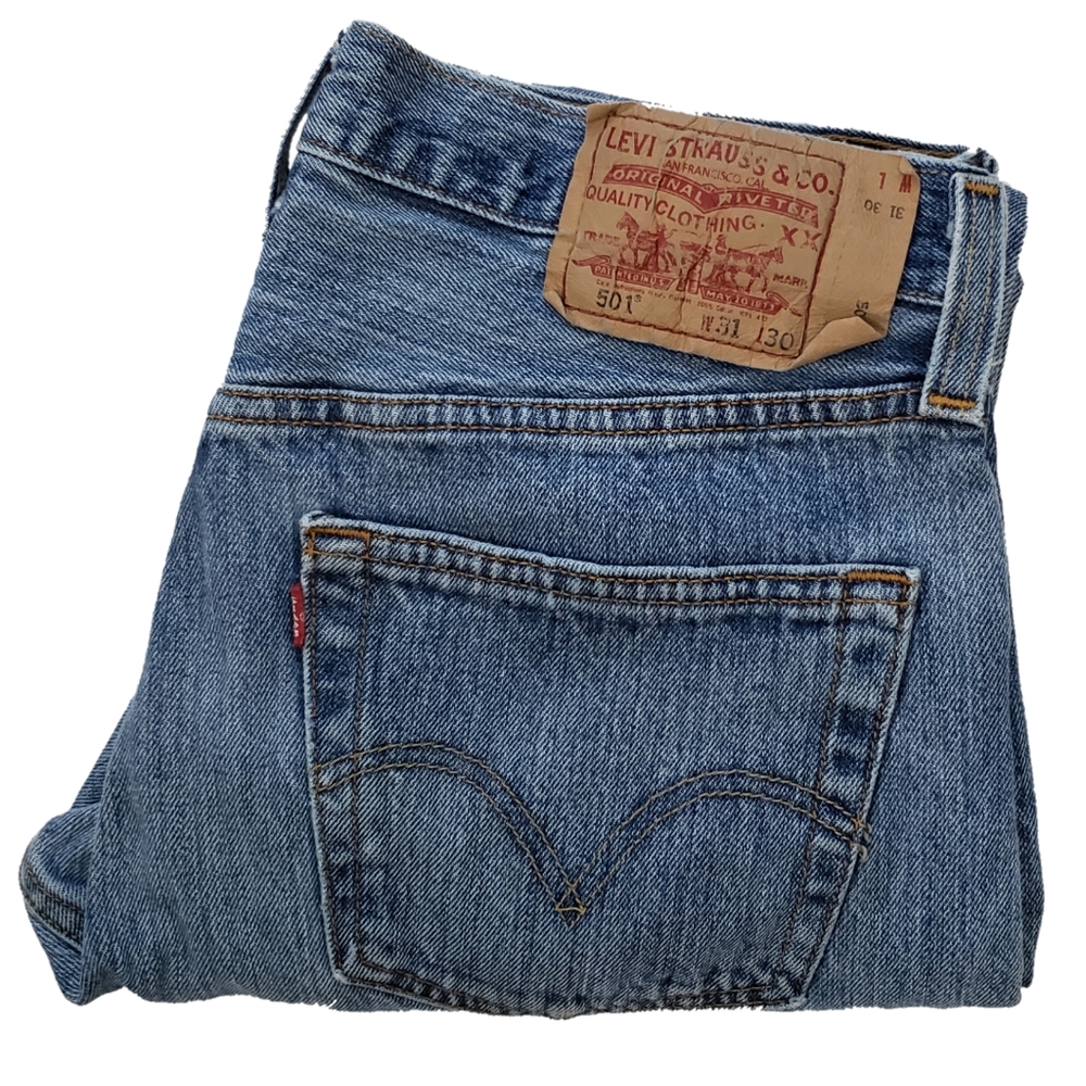 Vintage Levi's 501 mom jeans